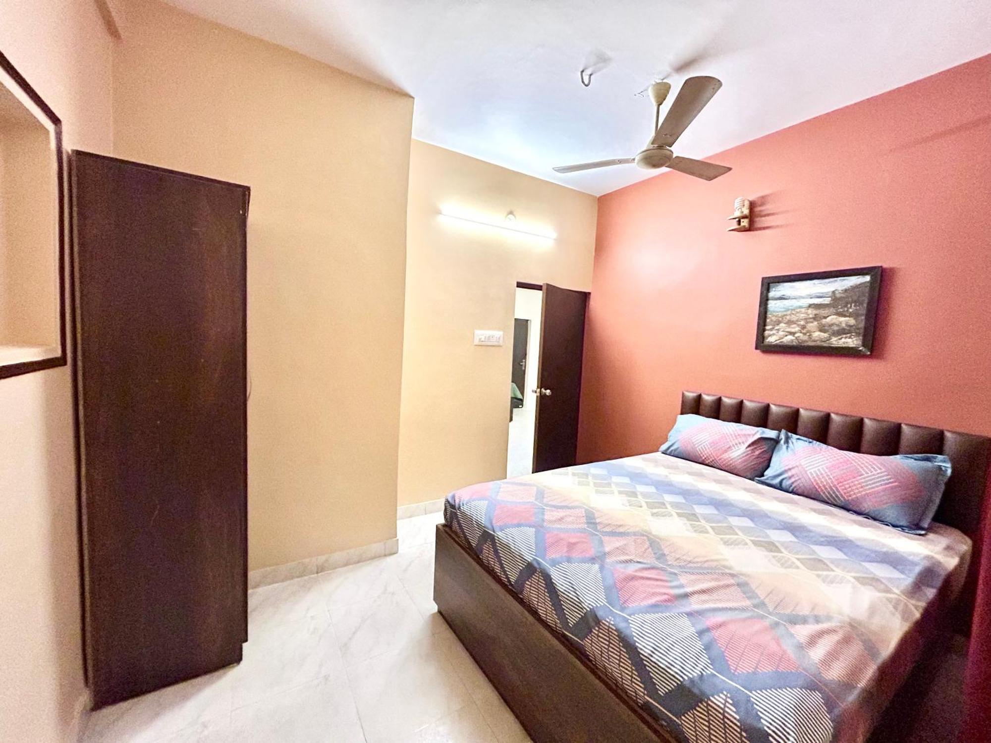 Cozy 2Bhk Apt Near Ruby Hospital & Em Bypass Kolkata Exterior photo
