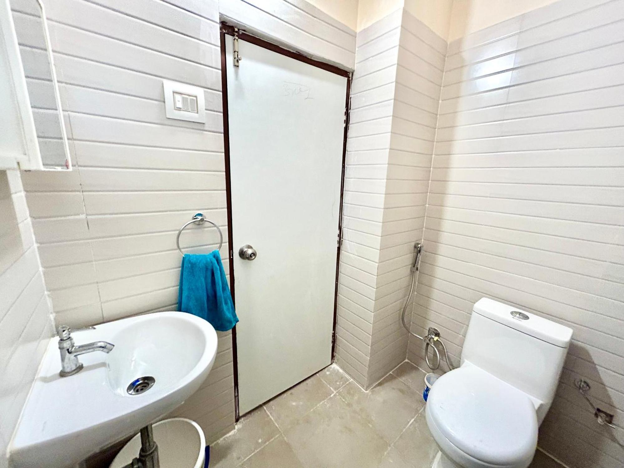 Cozy 2Bhk Apt Near Ruby Hospital & Em Bypass Kolkata Exterior photo